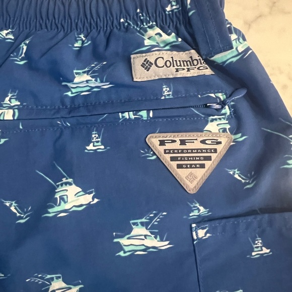 Men’s Columbia PFG Omni - Shield Fishing Boat swim trunks Medium EUC - Picture 6 of 11